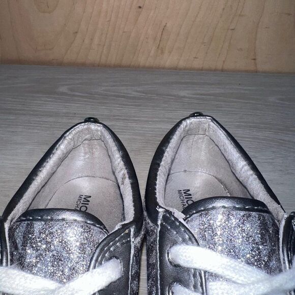 Michael Kors Silver Glitter Casual Sneakers Toddler 13 - Picture 10 of 10